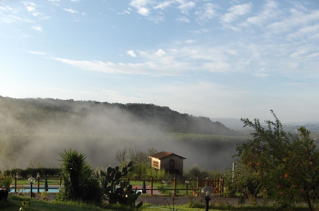 Podere Chiaromonte Palaia Ngoại thất bức ảnh