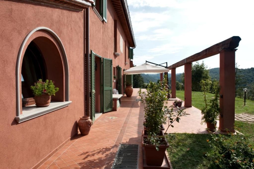 Podere Chiaromonte Palaia Ngoại thất bức ảnh